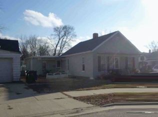 1004 W Olive St, Bloomington, IL