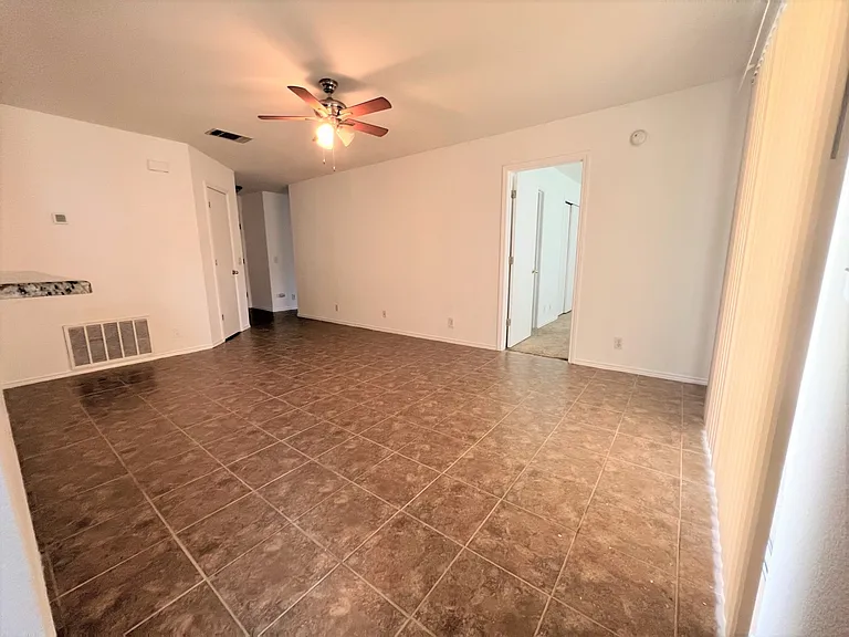 6901 Broad Brook Dr — Photo 6