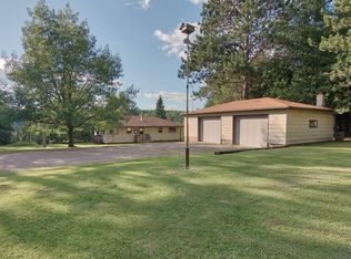 6417 McCormack Lake Rd, Chisholm, MN 55719