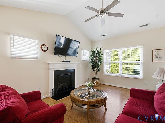 4th image of 10911 Lantern Way
