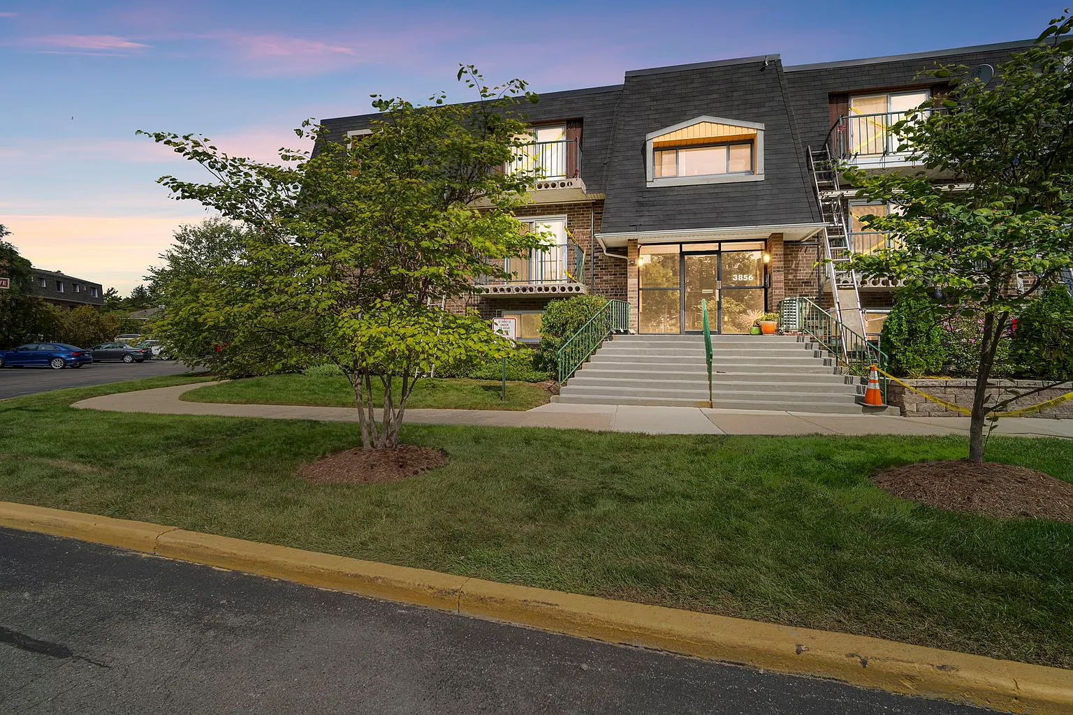 3856 S Parkway Dr APT 2A photo 1