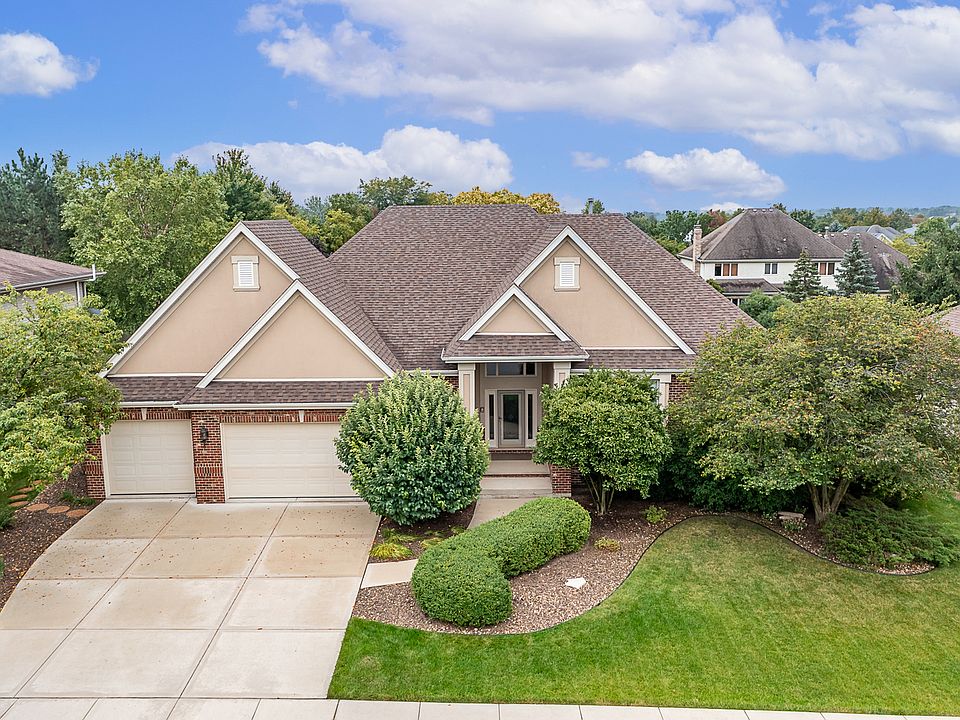 1st image of 400 Heartland Dr