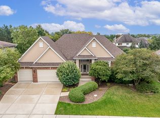 400 Heartland Dr, New Lenox, IL 60451