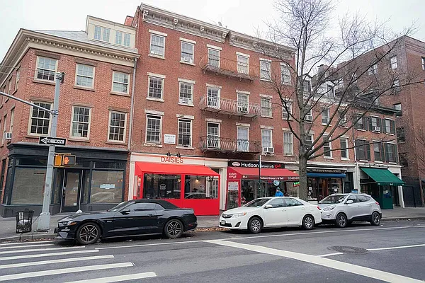 Rented by Corcoran | media 14