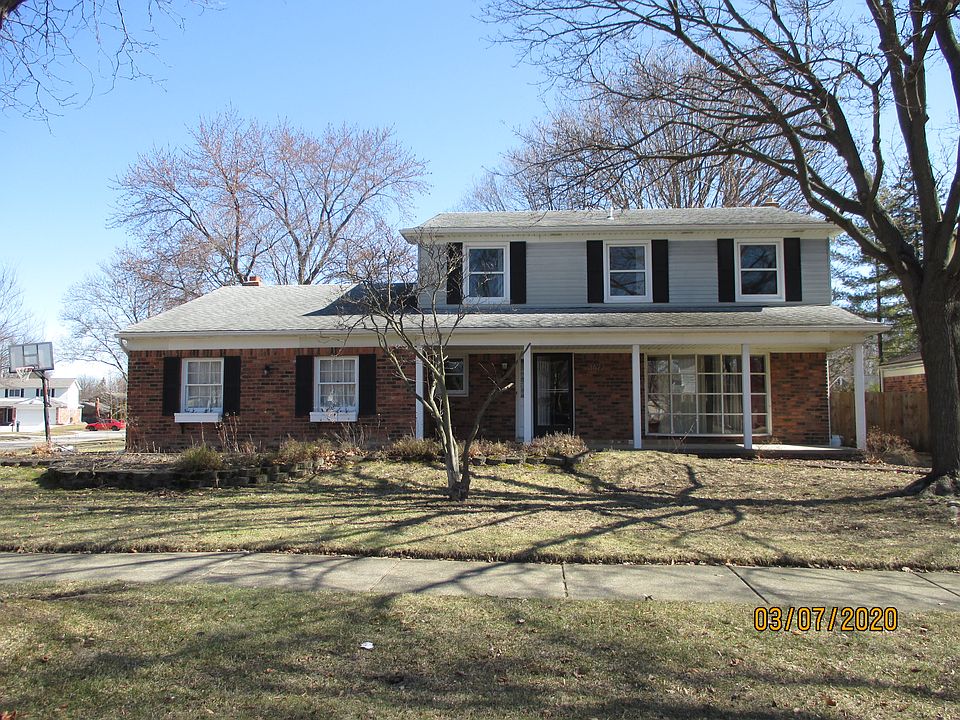 1st image of 3672 Carmel Dr
