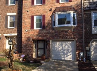 10933 Pebble Run Dr, Silver Spring, MD 20902