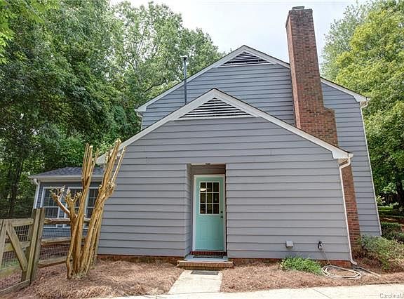 4th image of 9000 Waggoneer Cres