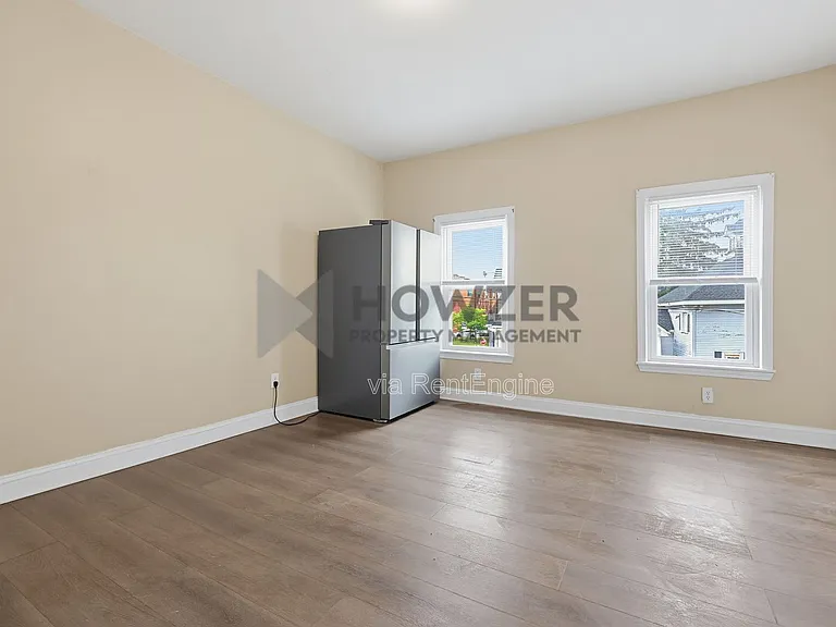 14-18 Chester Ave #16-14 — Photo 11