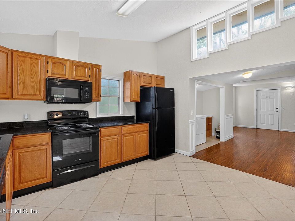 1st image of 1217 COOK Street