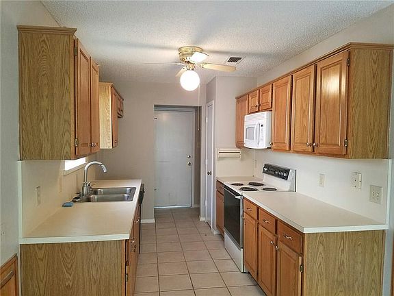 5th image of 4924 Highbank Dr