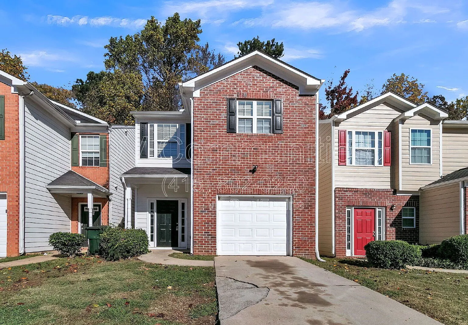3 bed, 2.5 bath, 1408 sqft, $1,697 — Photo 2