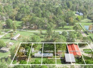 858 Big Hawg Dr, Trinity, TX 75862