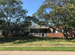 1907 Edmar St, Louisville, OH 44641