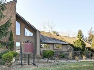 3447 River Pines Dr, Ann Arbor, MI 48103