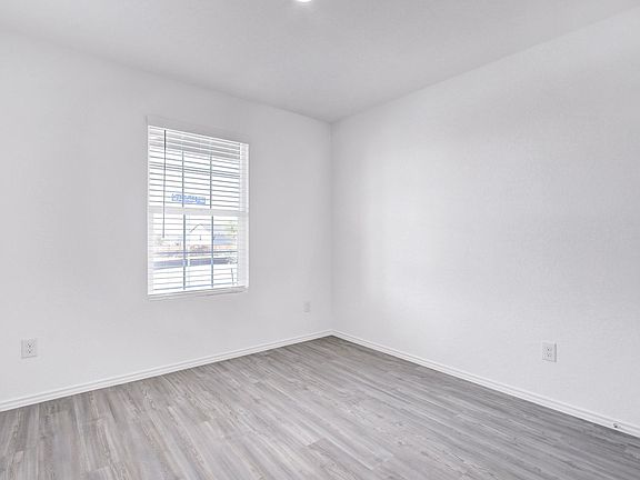 5th image of 15115 Greenfield Ml