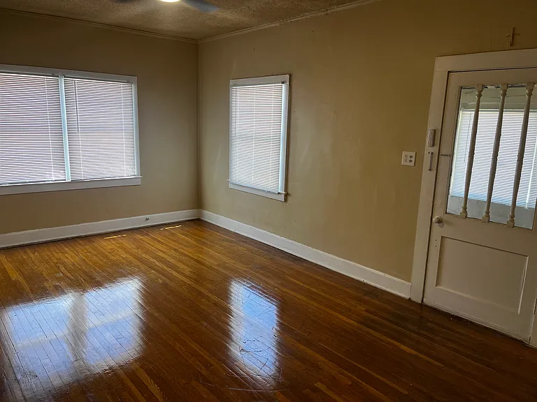 4101 Trowbridge Dr — Photo 11