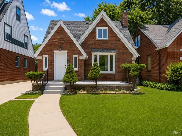 13641 Cloverlawn St, Detroit, MI 48238