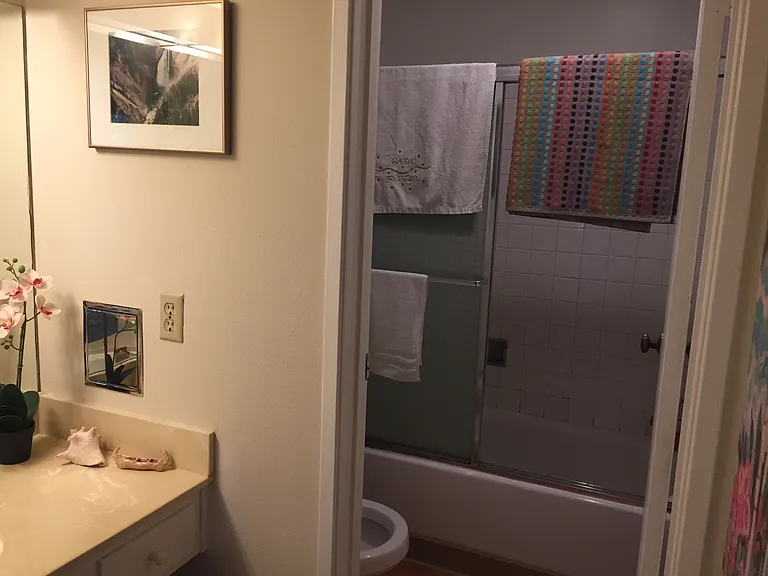 801 N Humboldt St — Photo 14