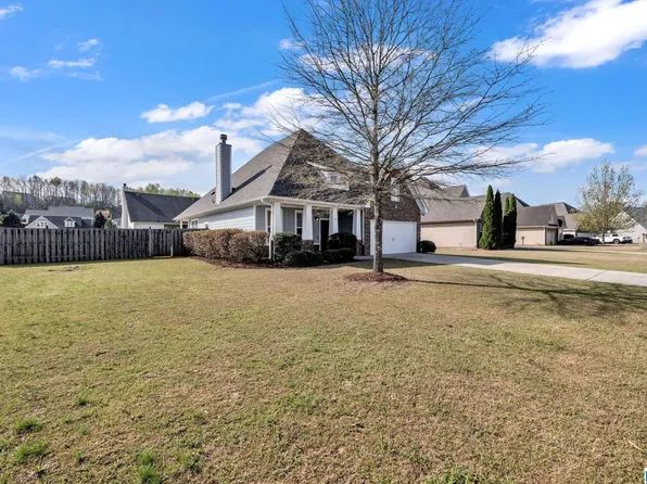 3001 Iris Ct, Moody, AL 35004
