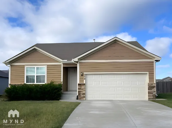 742 S Cypress St, Gardner, KS 66030