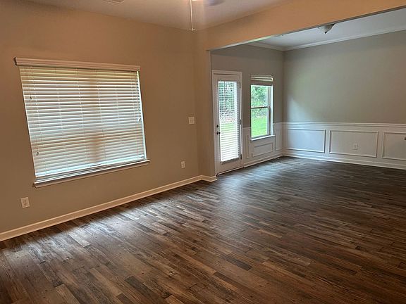 4th image of 4680 Ravenwood Loop