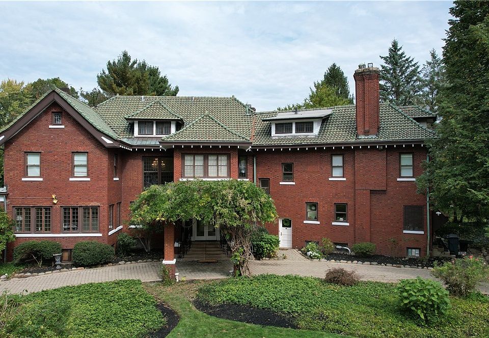 16390 S Park Blvd, Shaker Heights, OH 44120 | Zillow