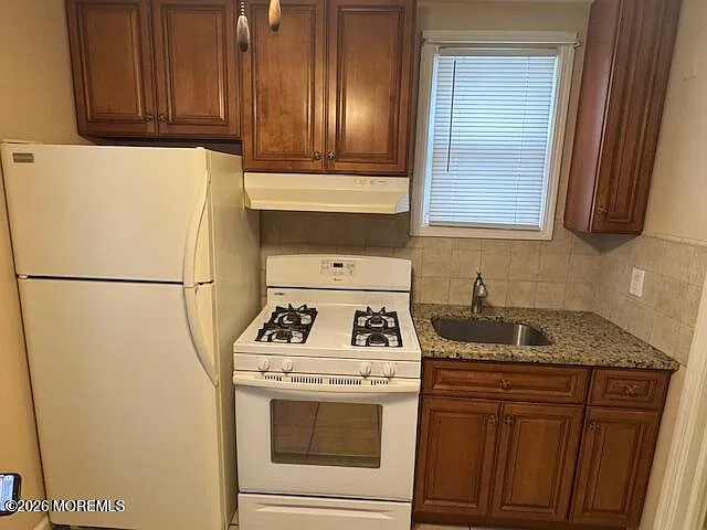 65 Sampson Ave #1 — Photo 3