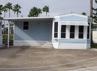 818 E Oyster Dr, Port Isabel, TX 78578
