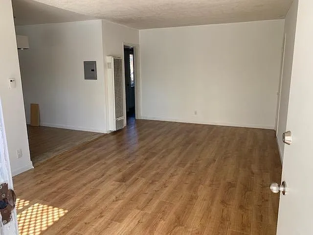 900 N Stanley Ave — Photo 9