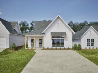 810 Hunters Way, Opelika, AL 36801