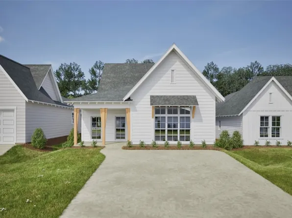 810 Hunters Way, Opelika, AL 36801