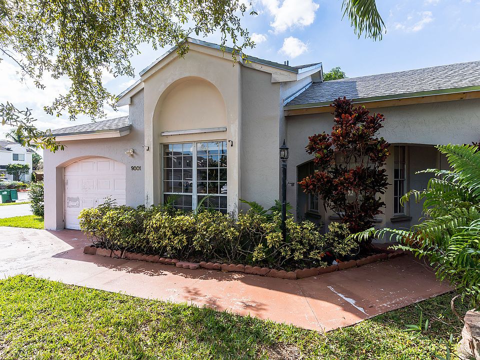 1st image of 9801 NW 51st Ln