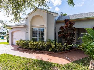 9801 NW 51st Ln, Doral, FL 33178