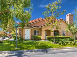 19041 Canyon Cove Dr, Lake Forest, CA 92679