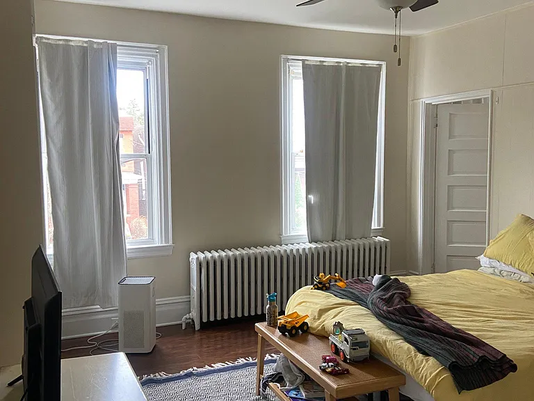 1125 N Euclid Ave — Photo 6