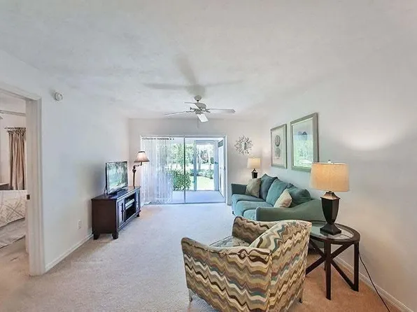 645 W Elkcam Cir, Marco Island, FL