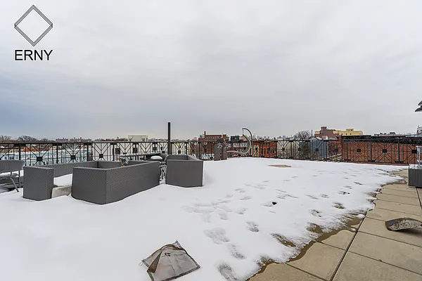 Rented by ERNY LLC | media 20