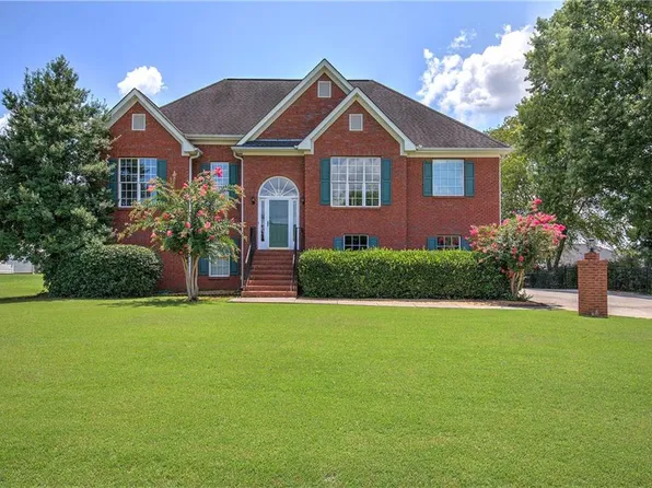 14 Derby Way NE, Cartersville, GA 30121