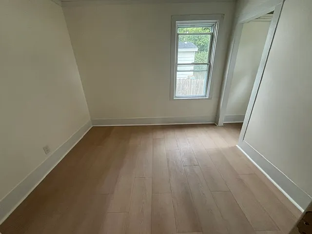 219 E Bridge St — Photo 10