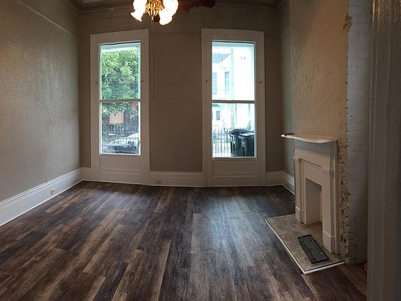 4th image of 1734 2nd St #A