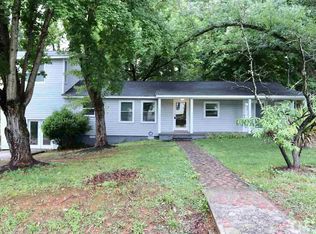 716 Roosevelt St, Mebane, NC 27302