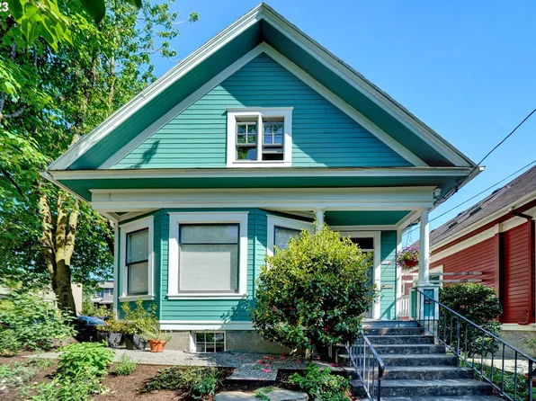 1915 NW Northrup St, Portland, OR 97209