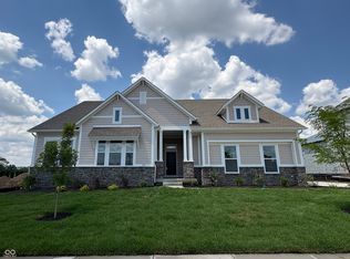 15915 Bellows Dr, Fishers, IN 46040