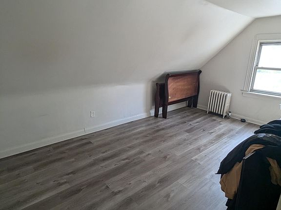 5th image of 191 Milford Ave Floor 3