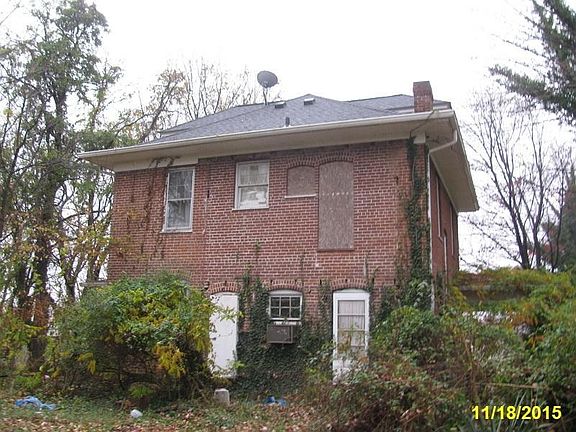 2nd image of 939 Lynchburg Tpke