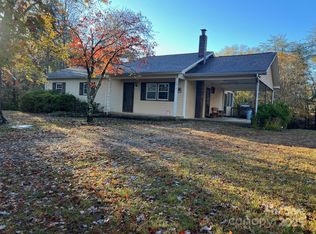 2819 Playmore Beach Rd, Morganton, NC 28655