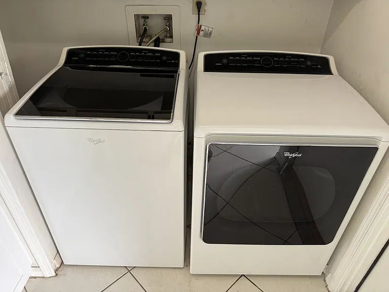 Oversized HE Whirpool Cabrio Washer and Dryer
