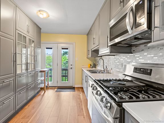 5th image of 9224 Windsor Pkwy #54