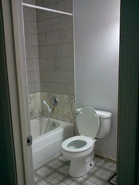 4th image of 7219 Cross Dr