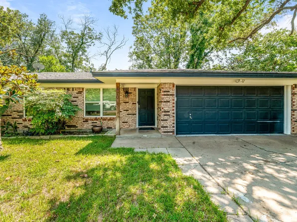 870 N Charlotte Ave, Stephenville, TX 76401